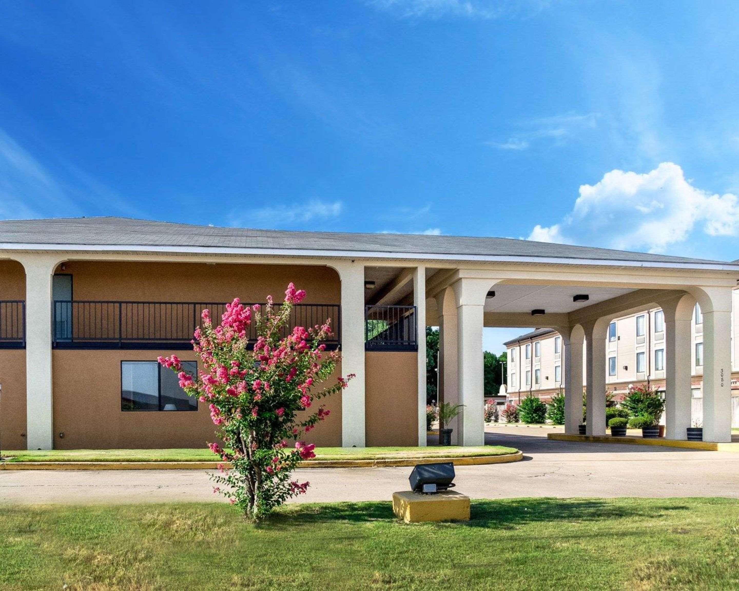 Econo Lodge By Choice Гринвилл Экстерьер фото